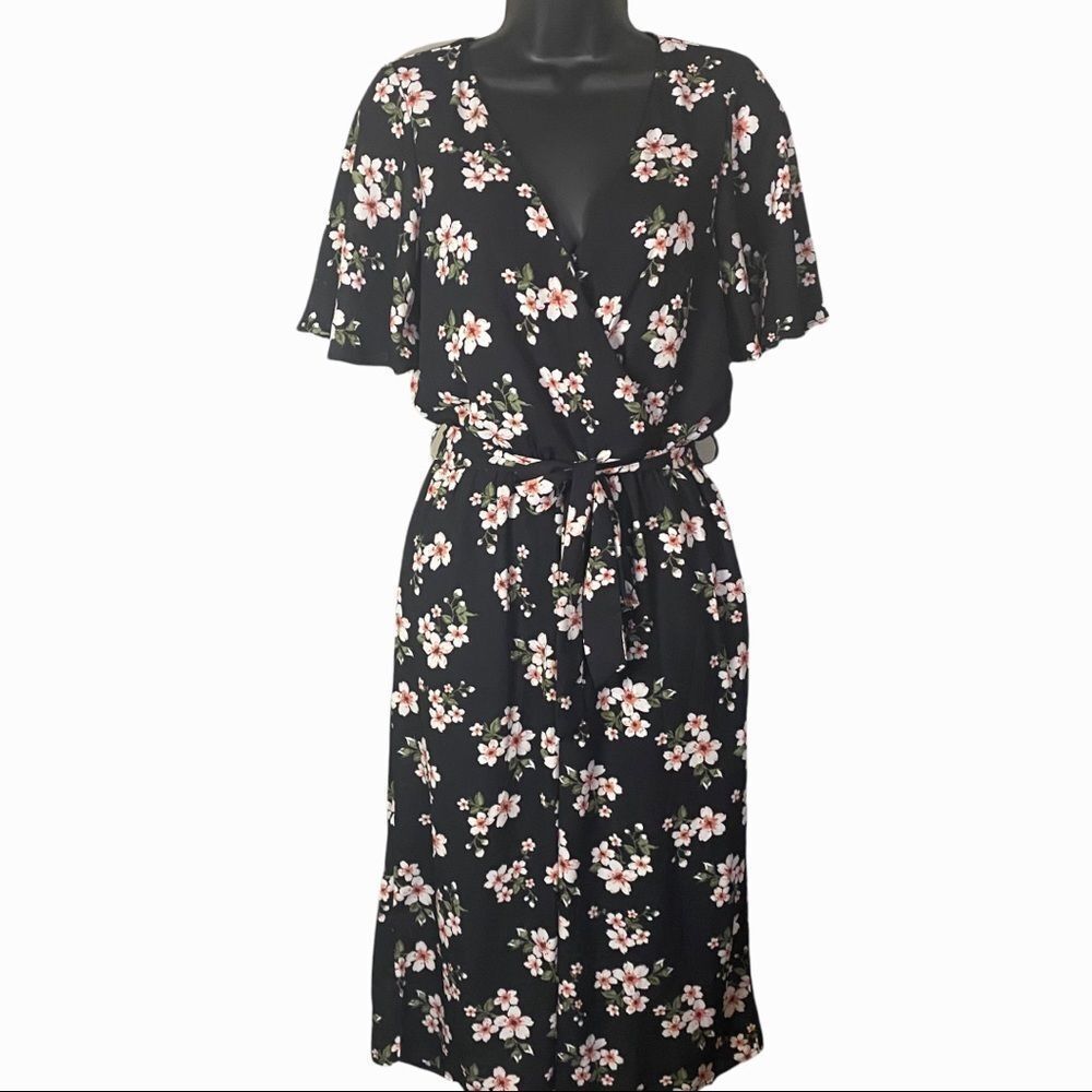 𝅺One Clothing Black Floral Jumpsuit  V Neck